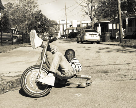 Feature: Photographer Rose Smith Offers Glimpse into Vine City Through a Different Lens